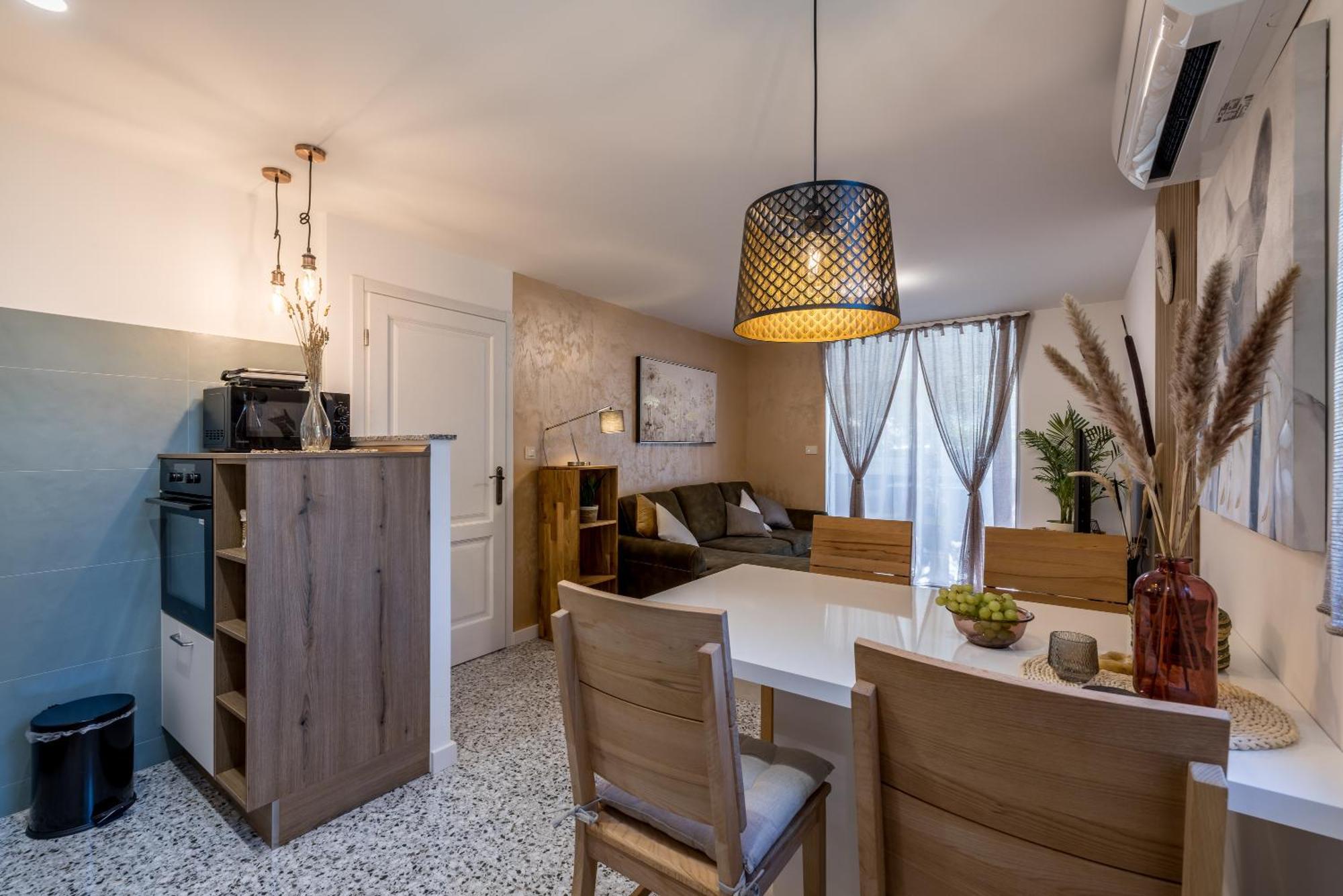 Olive Shade - Apartment Near The Beach Split Bagian luar foto